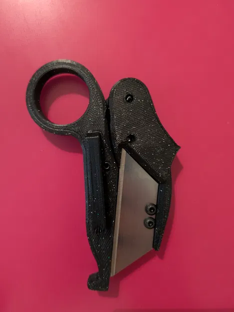 Bản remix kẹp túi cho dao rọc giấy Riptide - Image 1