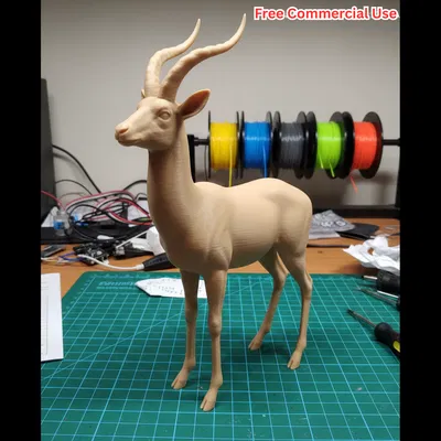 Tượng Linh Dương Bán Hiện Thực