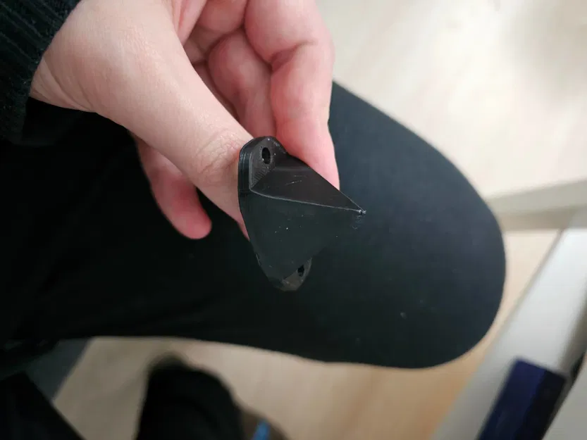 Kim tự tháp kê sơn cho nghề mộc (Painting pyramid for woodworking) - Image 1