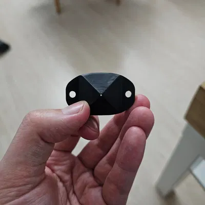 Kim tự tháp kê sơn cho nghề mộc (Painting pyramid for woodworking)