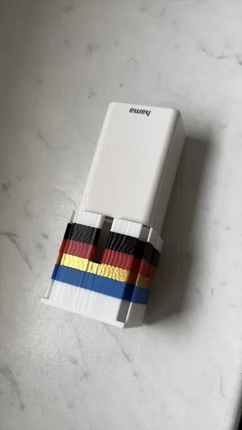 Khay tổ chức cáp USB treo tường (USB cable organizer) - Image 9