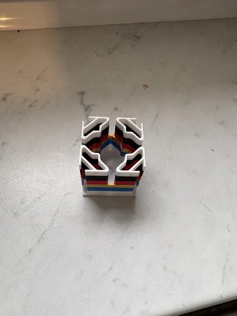 Khay tổ chức cáp USB treo tường (USB cable organizer) - Image 10