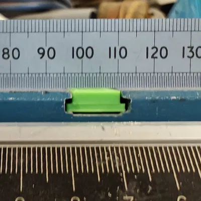 Dẫn hướng rãnh cho Makita MLT100 (Tischkreissäge Führungen)