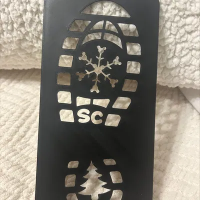 Santa Was Here – Khuôn Stencil Dấu Chân Disney (Giáng Sinh)