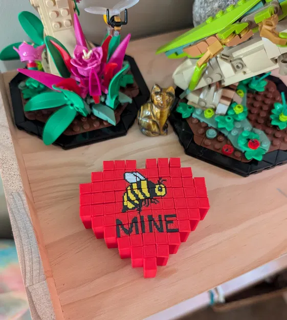 Paintable Pixels Heart Fidget – Trái tim fidget pixel dễ tô màu - Image 1