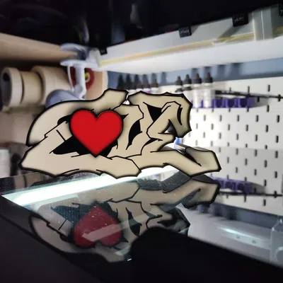 Bảng Trang Trí LOVE – Phong Cách Graffiti