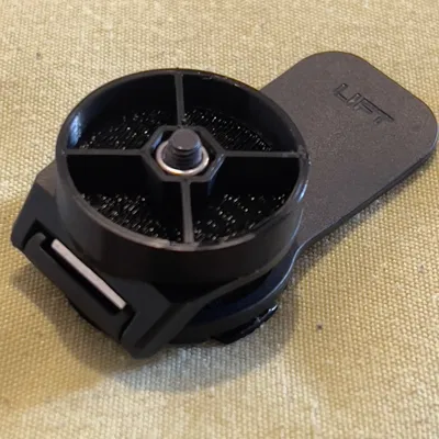 Universal Quad lock mount – đế/đuôi gắn Quad Lock đa năng