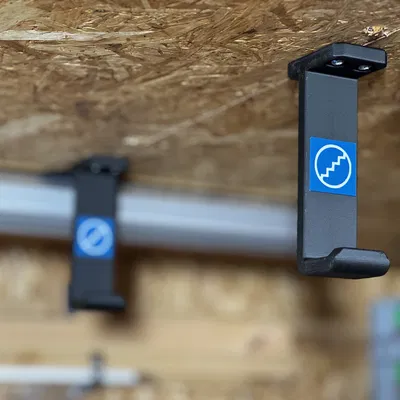 Giá treo trần cho thang Zarges (Ceiling Holder for Zarges Ladder)