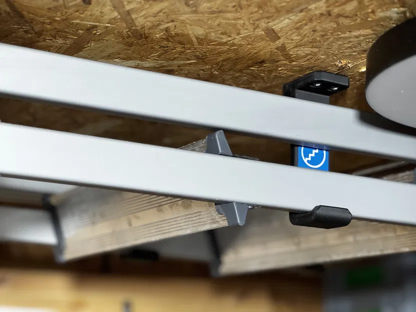 Giá treo trần cho thang Zarges (Ceiling Holder for Zarges Ladder) - Image 2