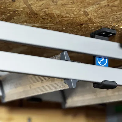 Giá treo trần cho thang Zarges (Ceiling Holder for Zarges Ladder)