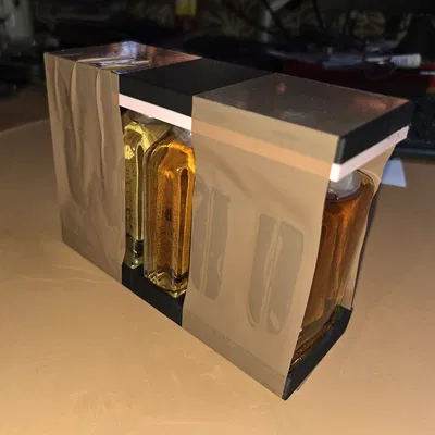 Khay tham số đơn giản cho chai rượu mẫu (parametric tray)