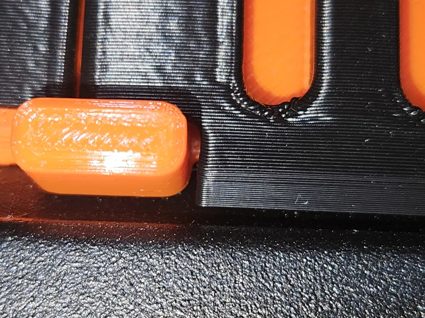 Khe Gió Tự Động Bên Phải - Giảm Bề Rộng Rãnh Vít - Image 1