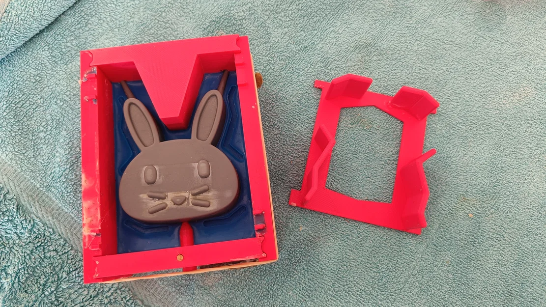 Khuôn xà phòng hình thỏ (Bunny Soap Mold) - Image 2