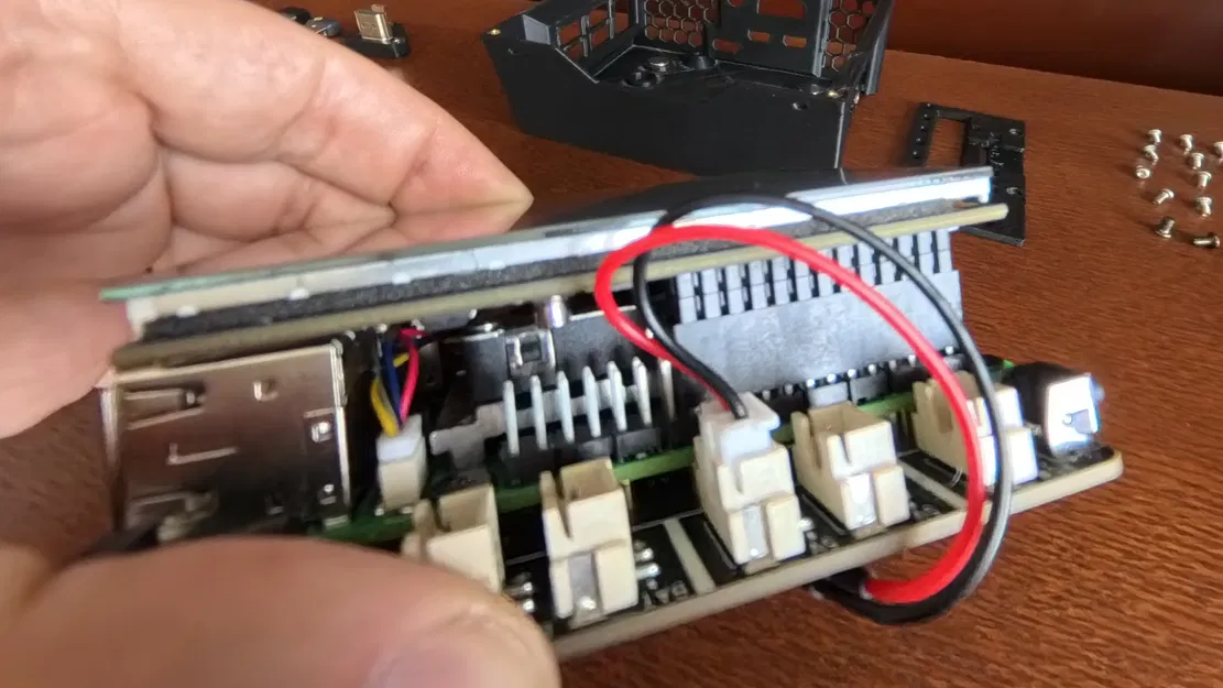 Mini PC Pi 5: UPS X1203 tích hợp & màn hình cảm ứng 3.5 inch - Image 7