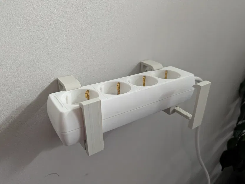 Ngàm giữ ổ cắm điện (powerstrip) điều chỉnh được - Image 6