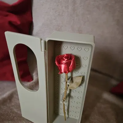 Hộp Hoa Hồng Valentine (Valentine Rose Box)