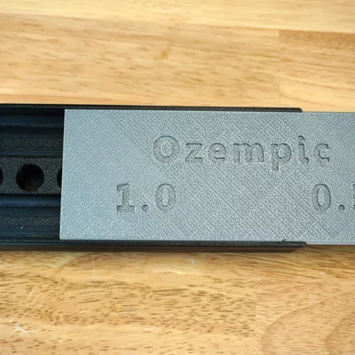 Hộp du lịch Ozempic - Chứa 2 bút & 8 đầu kim