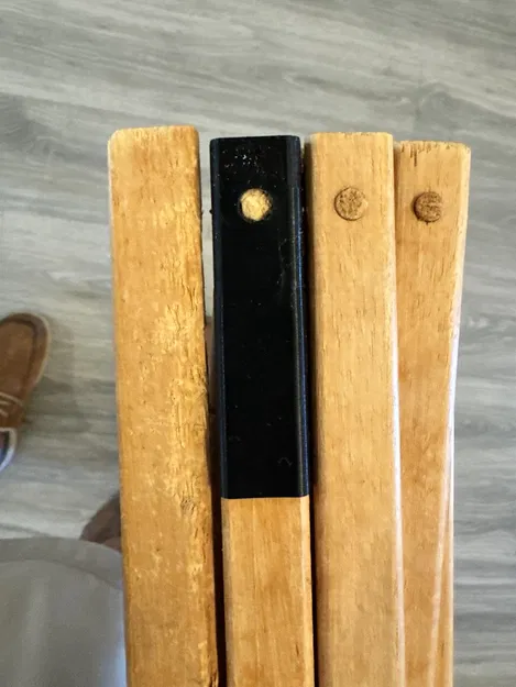 Giá phơi đồ gỗ gấp – Bracket sửa chữa chân bị gãy (in 3D) - Image 2