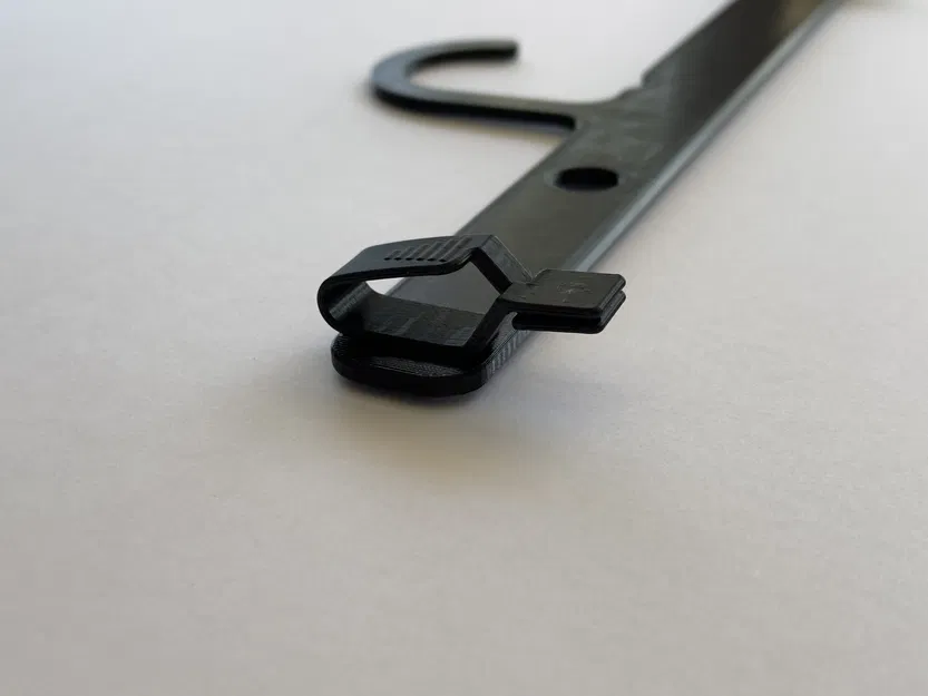 Móc treo quần/váy có ngàm kẹp (Pants/Skirt Hanger) - Image 2