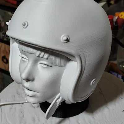 Đèn ngủ Biker chick (Biker chick bedside lamp)