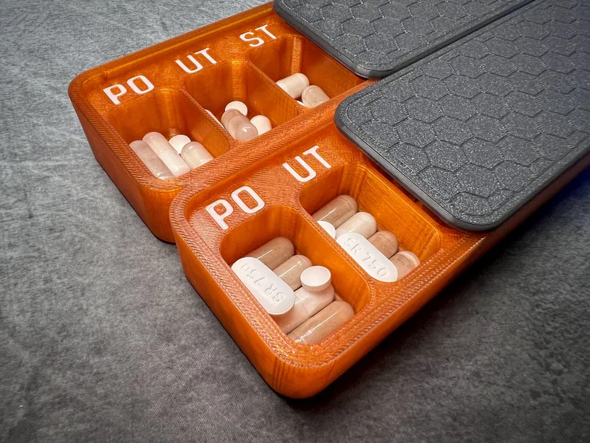 Hộp chia thuốc tuần – nhãn tiếng Séc, tách hàng Ngày/Đêm - Image 1