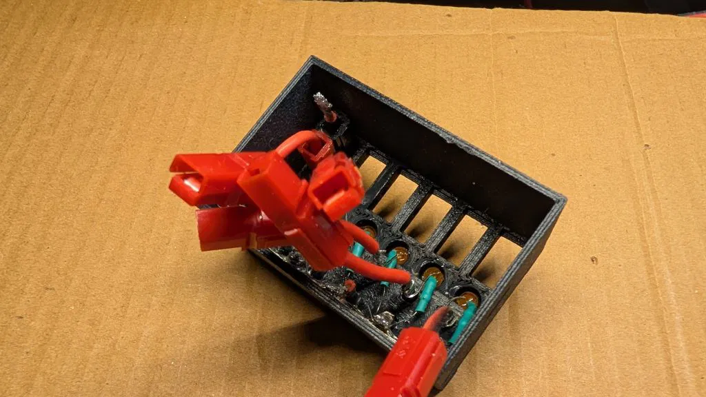 Khối cầu chì Anderson Powerpole có LED báo trạng thái - Image 6