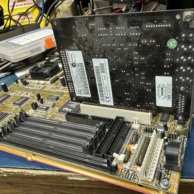 Khung gá/Trụ đỡ gắn bo mạch AT (Long Board)