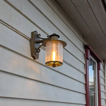 Đèn ngoài trời (Outdoor lamp) dùng bóng GU10 - Image 1