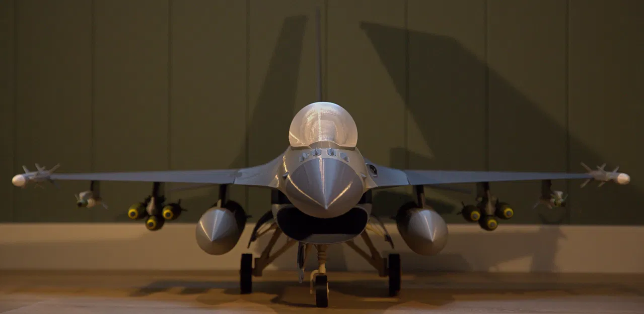 Mô hình F-16 Fighting Falcon tỉ lệ 1/16 để in 3D - Image 3