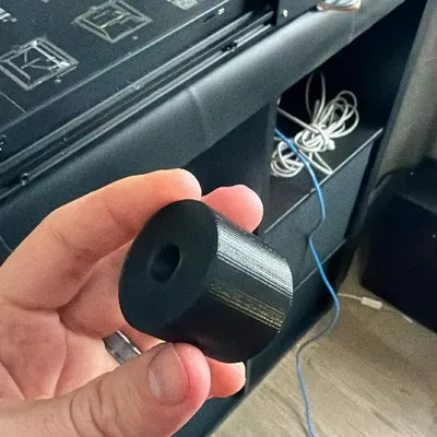 Thay Thế Bánh Xe Tủ Lạnh (Fridge Wheel Replacement)