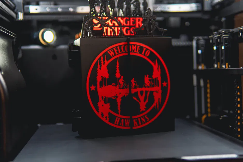 Kệ trưng bày phát sáng Stranger Things KinderJoy FunkoDisplay - Image 2