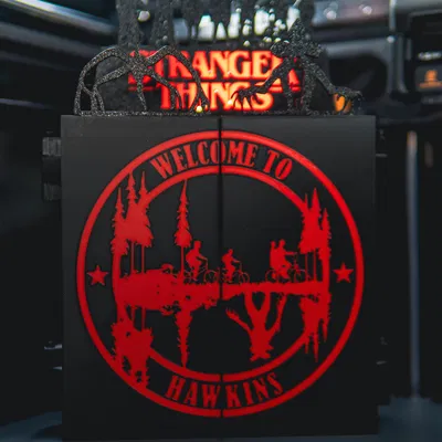 Kệ trưng bày phát sáng Stranger Things KinderJoy FunkoDisplay