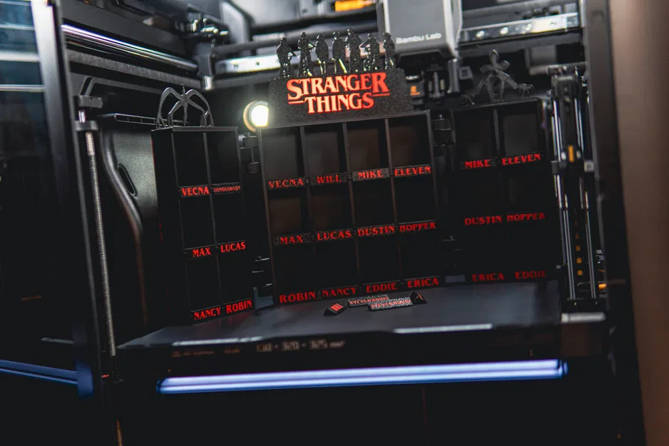 Kệ trưng bày phát sáng Stranger Things KinderJoy FunkoDisplay - Image 6