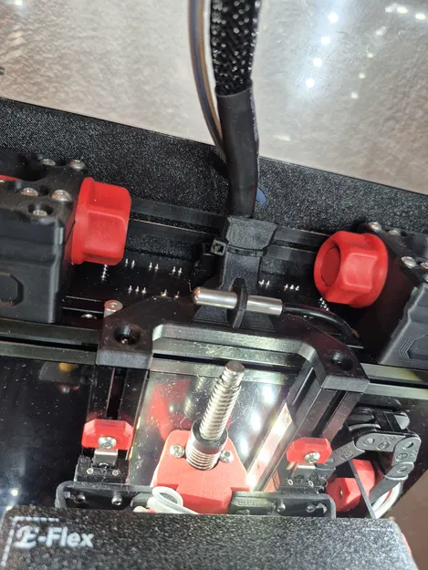 Chống gãy dây (Strain Relief) kèm ngàm giữ DS18B20 - Image 1