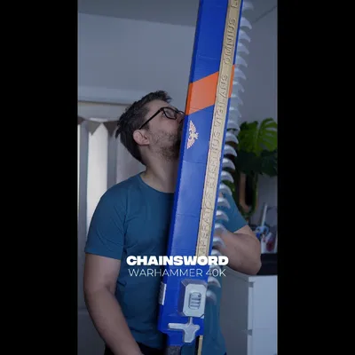 Chainsword Warhammer 40K — Gắn motor, xích chạy thật