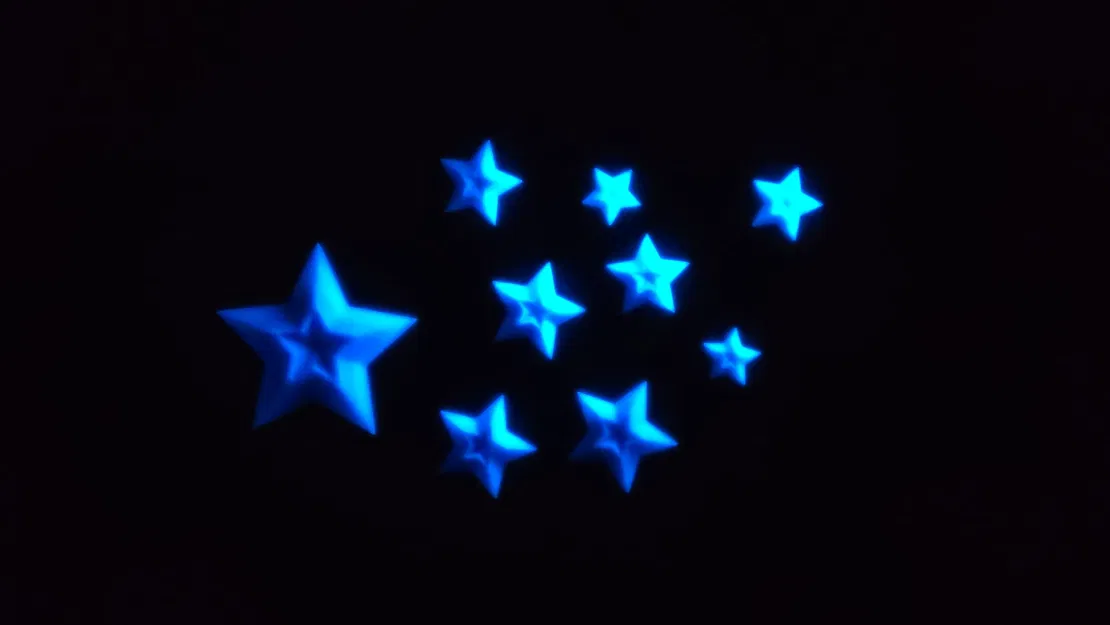 Những ngôi sao phát sáng trong bóng tối (Glow in the dark stars) - Image 1