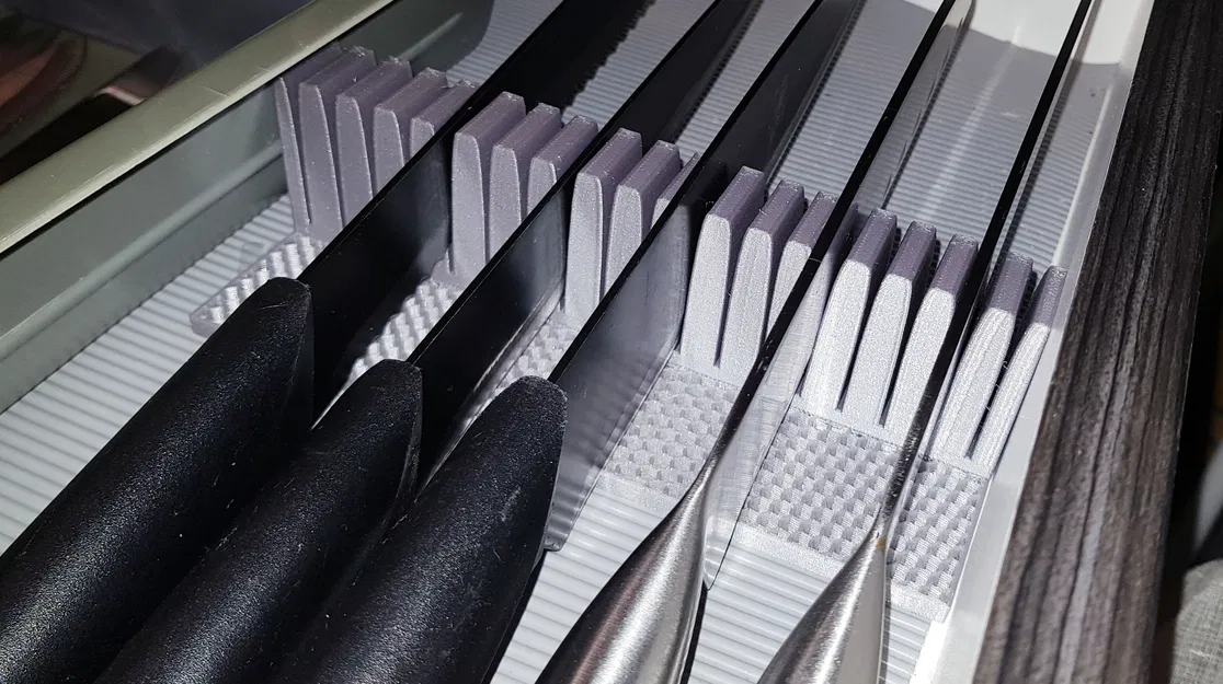 Khay sắp xếp dao (Knife Organizer) cho ngăn kéo - Image 1