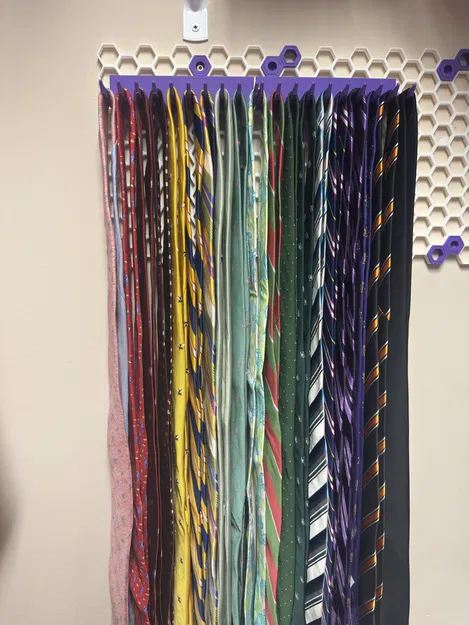 HSW Tie Rack - Image 2