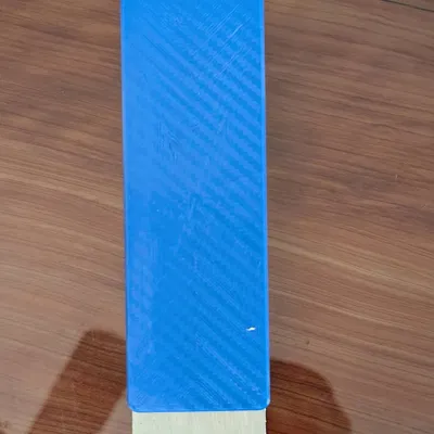 Dụng cụ gỡ keo cho gỗ (giữ lưỡi bào)