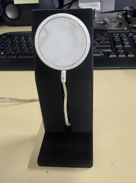 Kệ/Stand sạc MagSafe ZeroLemon - Image 1