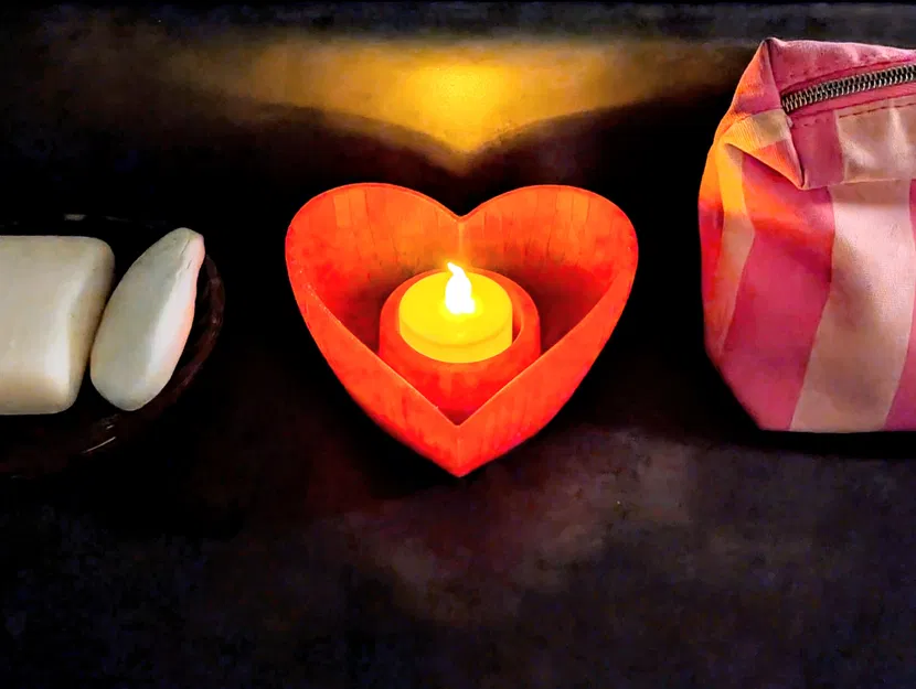 Đế nến LED tealight hình trái tim - Image 3