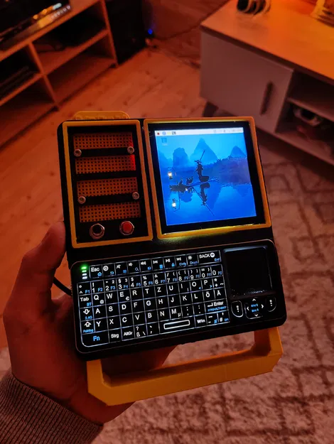 Cyberdeck Cầm Tay Gập Được - Máy Tính Mini CyberPlug 3.0 (Raspberry Pi) - Image 1