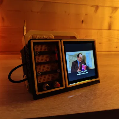 Cyberdeck Cầm Tay Gập Được - Máy Tính Mini CyberPlug 3.0 (Raspberry Pi)