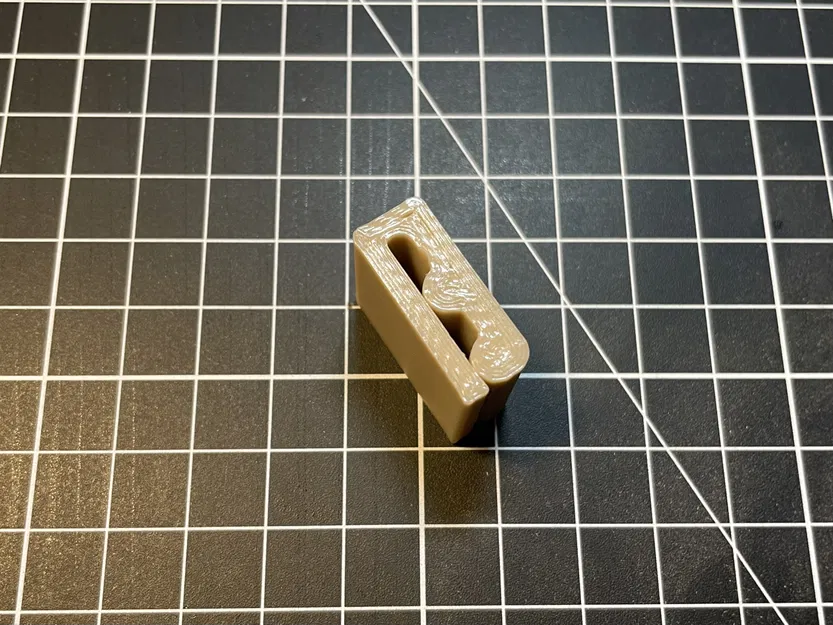 Kẹp Giấy Dán Tường (Wall Paper Clip) - Image 2