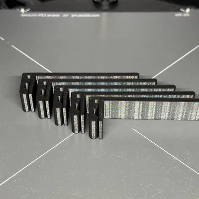 Móc Treo Kệ Cho Thiệp Chúc Mừng