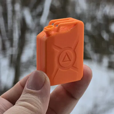 Can xăng Jerrycan tỉ lệ 1:10 của NBC