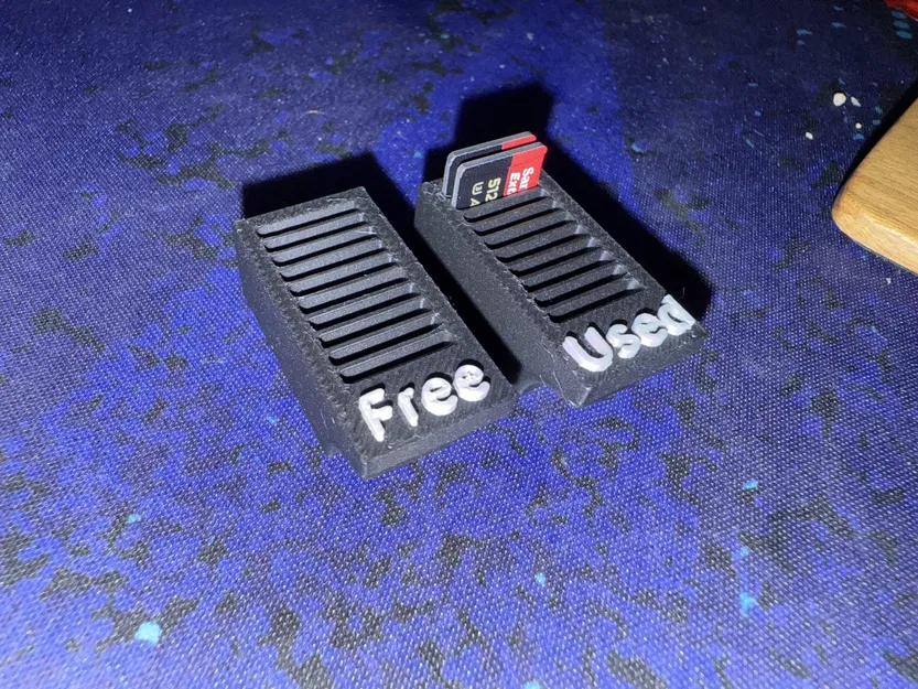 Khay phân loại thẻ MicroSD (MicroSD Card Sorter) - Image 1