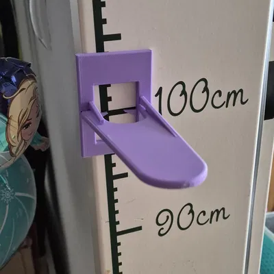 Dụng cụ đo chiều cao cho bé (Stadiometer) có lỗ gắn nam châm