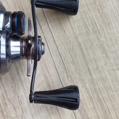 Núm tay quay (Knob) cho máy câu Shimano và Daiwa