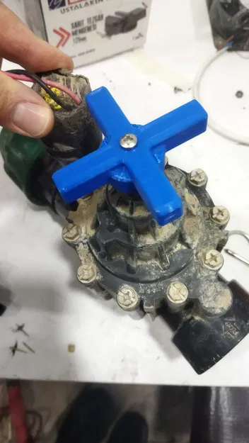 Tay vặn van (Valve Handle) - Image 2